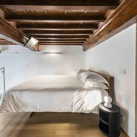 Palazzo Bardi N 1 Firenze