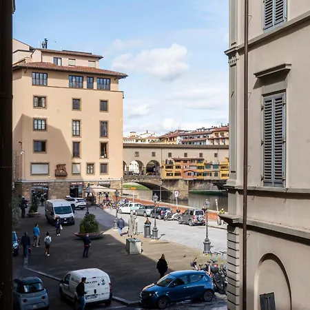 Palazzo Bardi N 1 Apartment